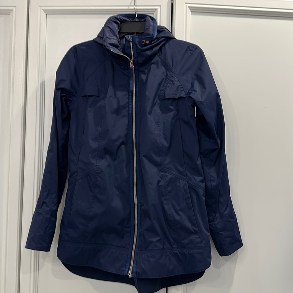 Lululemon Fo Drizzle Rain Jacket